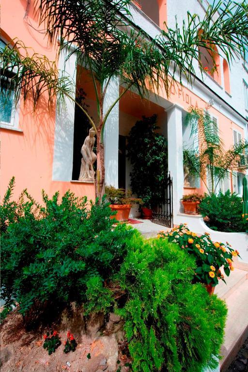 Hotel Terme Fiola Casamicciola Terme Екстериор снимка